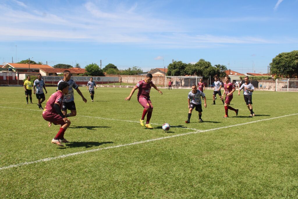 Abertura do Varzeano agita Santa Rita do Passa Quatro com grandes jogos e arquibancadas cheias