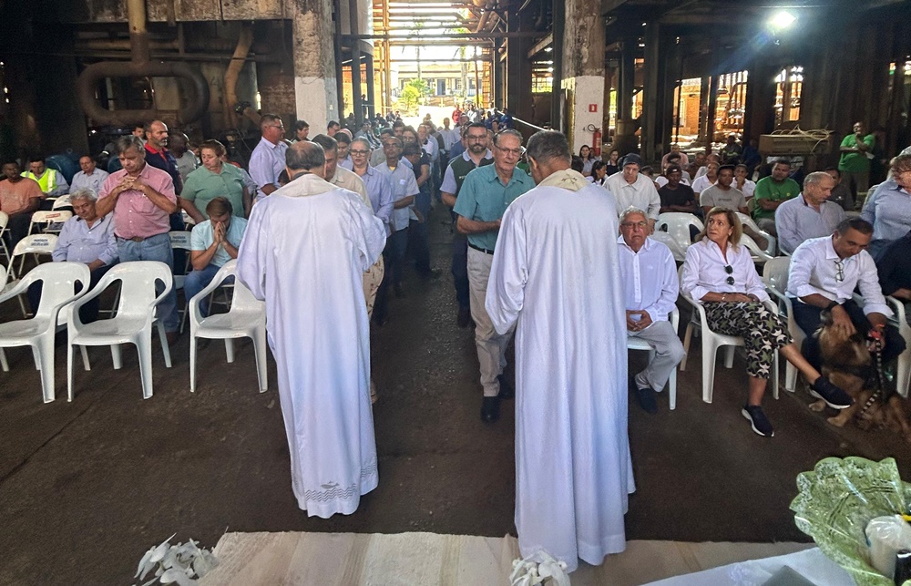 Usina Santa Rita realiza missa e marca início da safra 2026/2027 com celebração de fé