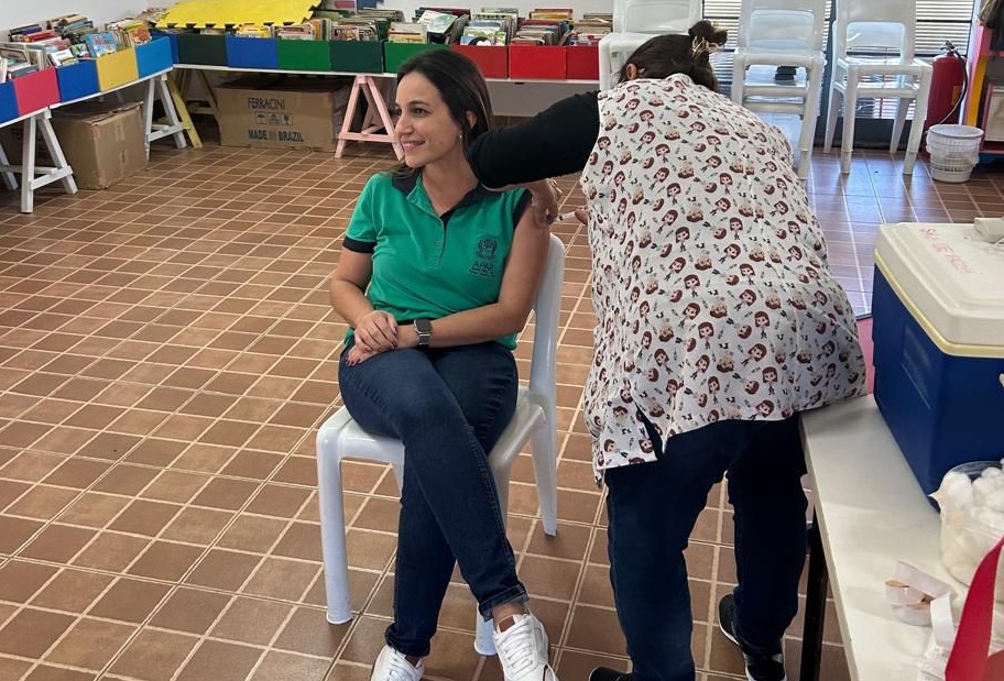 Vacinação contra a Influenza chega à APAE e amplia proteção em Santa Rita do Passa Quatro