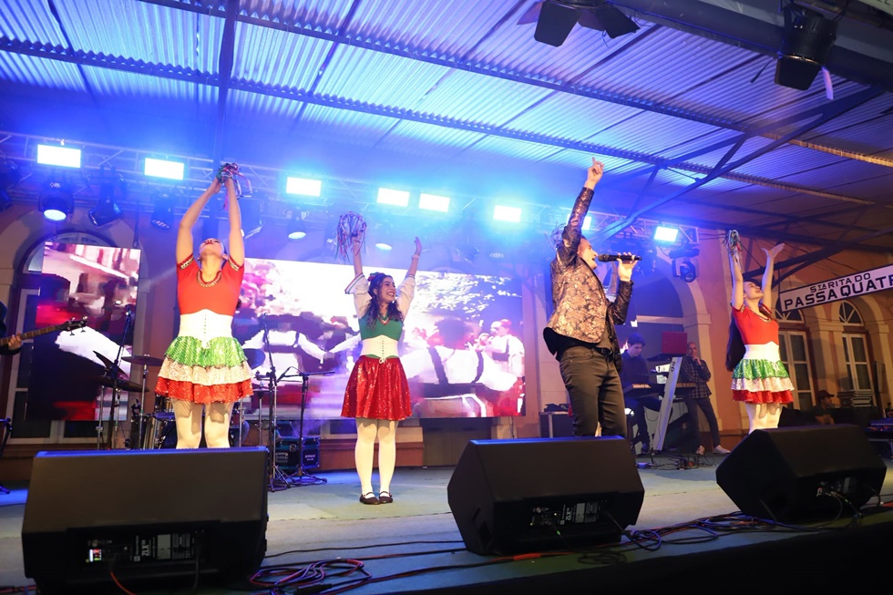 34º Festival de Tradições Italianas começa com emoção, música e tradição