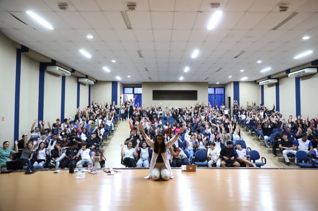 Semana da Juventude 2026 reúne estudantes em atividades sobre saúde e oportunidades